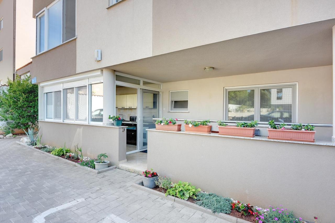 מדולין Apartment Mores מראה חיצוני תמונה